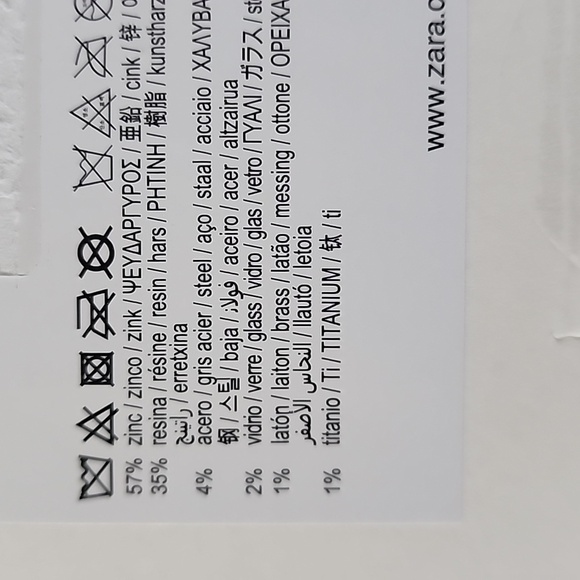 ZARA Jewel Beads Flower Earrings - Picture 12 of 13